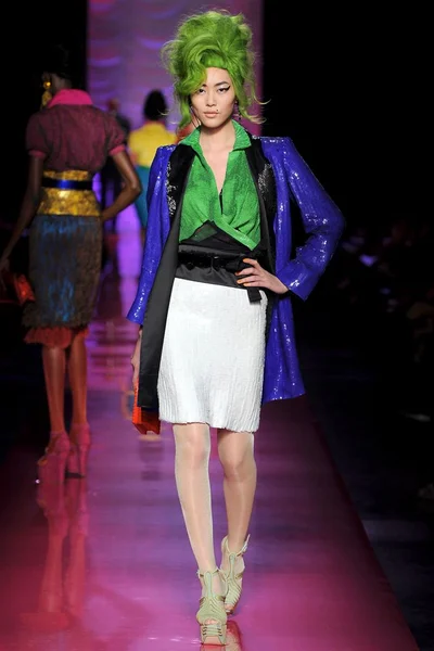 Look 26